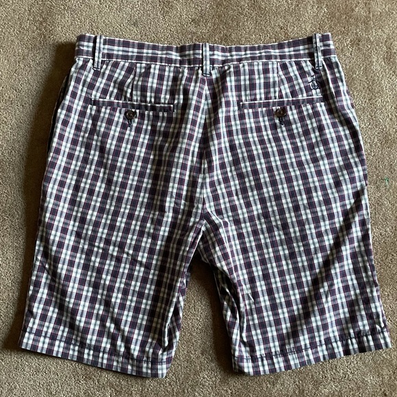 Men’s Original Penguin Plaid Shorts 32 - Picture 2 of 4